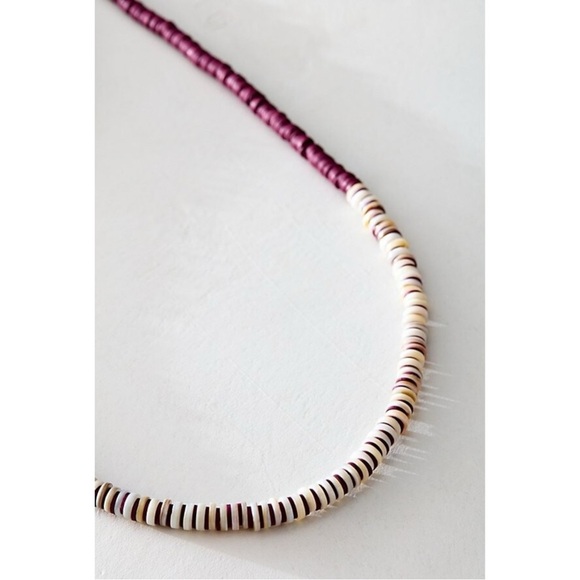 Free People Wanderin Belly Chain in Purple Puka Shell NWT Necklace Beach Summer - Picture 5 of 10